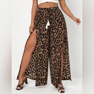 Plus Leopard Split Thigh Wide Leg Pants